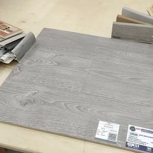 ДУБ ЕВРОПЕЙСКИЙ ЛАМИНАТ  LOC FLOOR  FANCY ламинат для пола